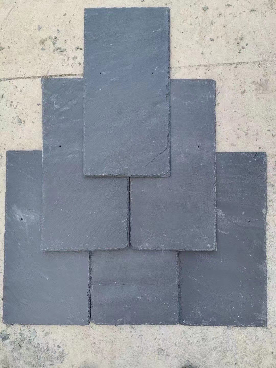 Black slate roof tile