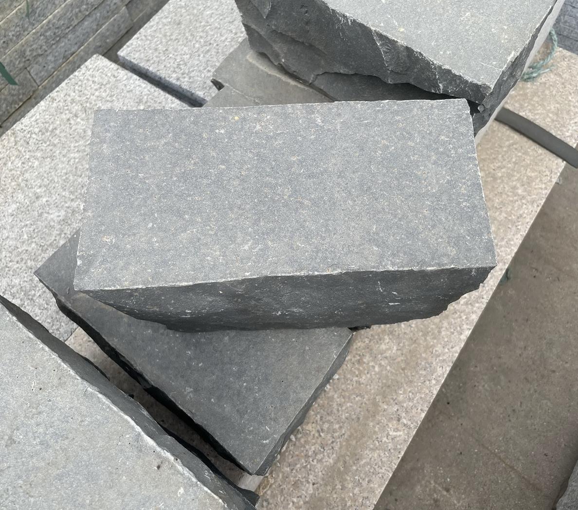 flamed finish grey basalt pavers for driving way